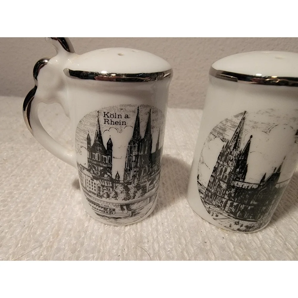 Vintage German Koln Koln A. Rhein Souvenir Stein Shaped Salt Pepper Shakers 2 In